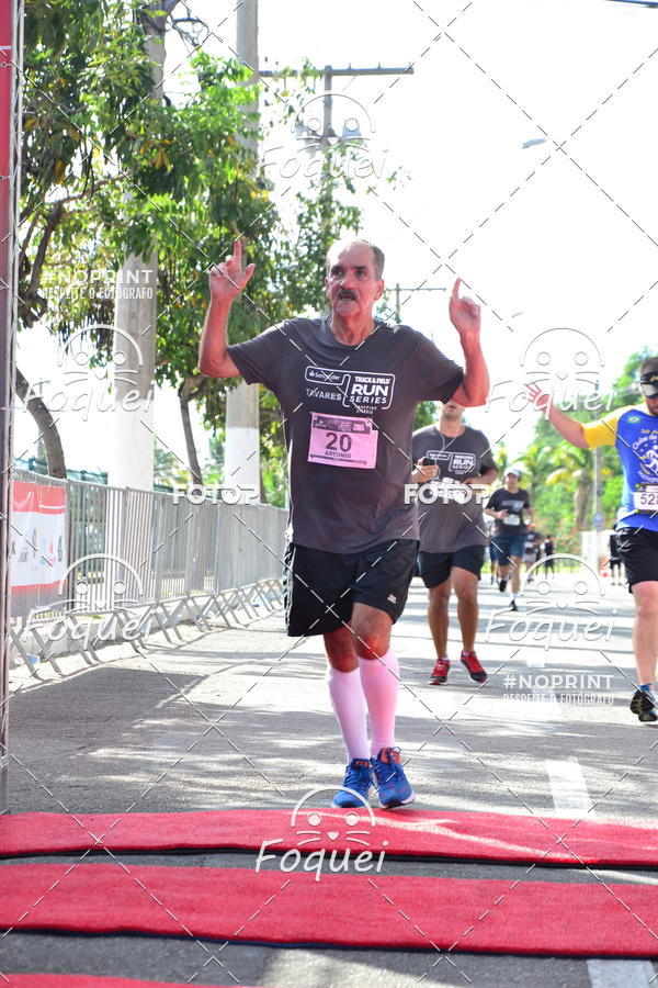 Buy your photos of the eventSantander Track&Field  Run Series - Shopping Vitria on Fotop