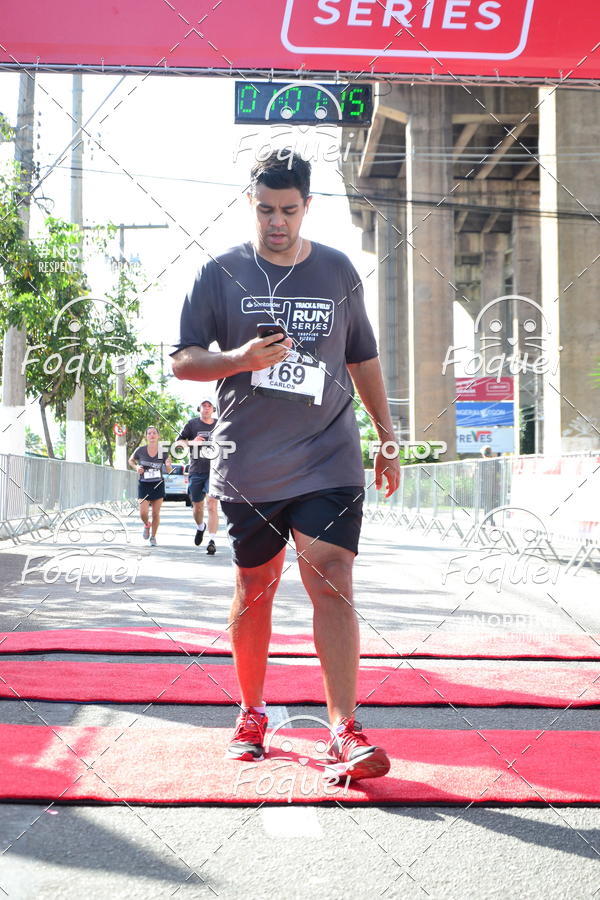 Buy your photos of the eventSantander Track&Field  Run Series - Shopping Vitria on Fotop