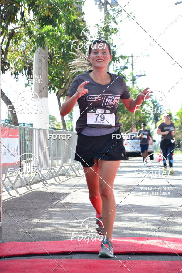 Buy your photos of the eventSantander Track&Field  Run Series - Shopping Vitria on Fotop