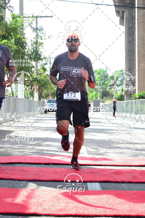 Buy your photos of the eventSantander Track&Field  Run Series - Shopping Vitria on Fotop