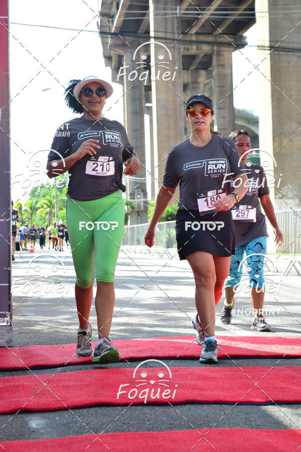 Buy your photos of the eventSantander Track&Field  Run Series - Shopping Vitria on Fotop