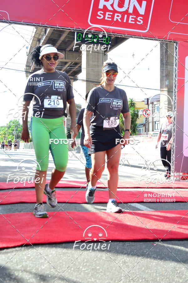 Buy your photos of the eventSantander Track&Field  Run Series - Shopping Vitria on Fotop