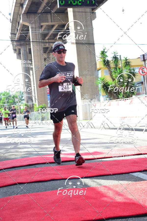 Buy your photos of the eventSantander Track&Field  Run Series - Shopping Vitria on Fotop