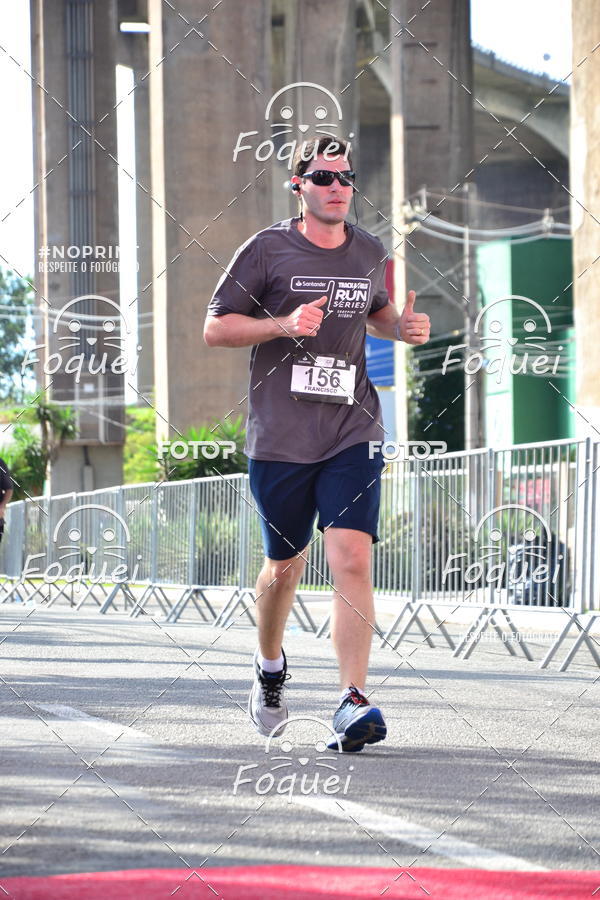 Buy your photos of the eventSantander Track&Field  Run Series - Shopping Vitria on Fotop