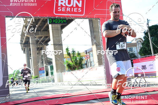 Buy your photos of the eventSantander Track&Field  Run Series - Shopping Vitria on Fotop