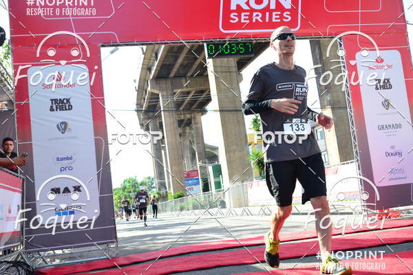 Buy your photos of the eventSantander Track&Field  Run Series - Shopping Vitria on Fotop