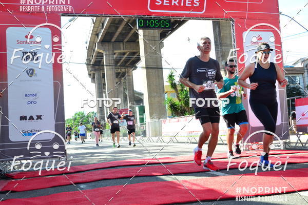 Buy your photos of the eventSantander Track&Field  Run Series - Shopping Vitria on Fotop