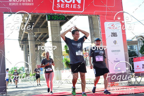 Buy your photos of the eventSantander Track&Field  Run Series - Shopping Vitria on Fotop