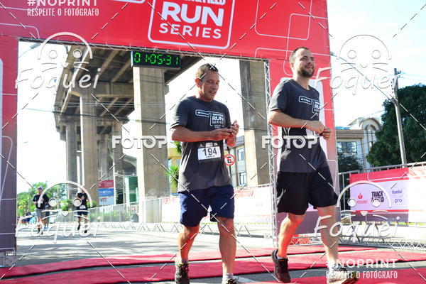 Buy your photos of the eventSantander Track&Field  Run Series - Shopping Vitria on Fotop