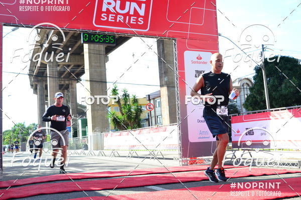 Buy your photos of the eventSantander Track&Field  Run Series - Shopping Vitria on Fotop