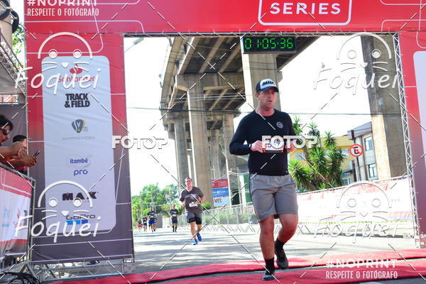 Buy your photos of the eventSantander Track&Field  Run Series - Shopping Vitria on Fotop