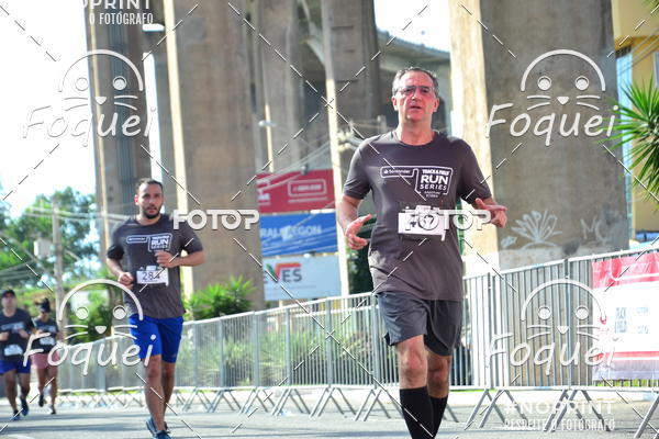 Buy your photos of the eventSantander Track&Field  Run Series - Shopping Vitria on Fotop