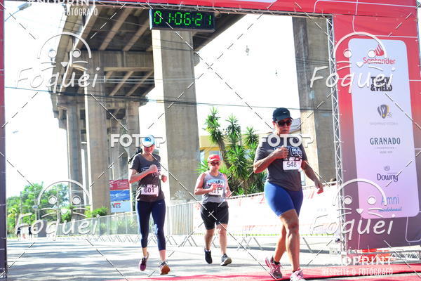 Buy your photos of the eventSantander Track&Field  Run Series - Shopping Vitria on Fotop