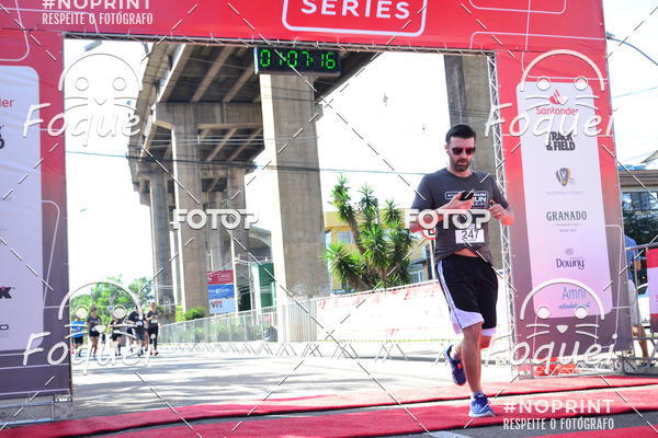Buy your photos of the eventSantander Track&Field  Run Series - Shopping Vitria on Fotop