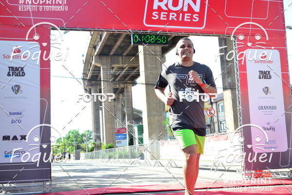 Buy your photos of the eventSantander Track&Field  Run Series - Shopping Vitria on Fotop