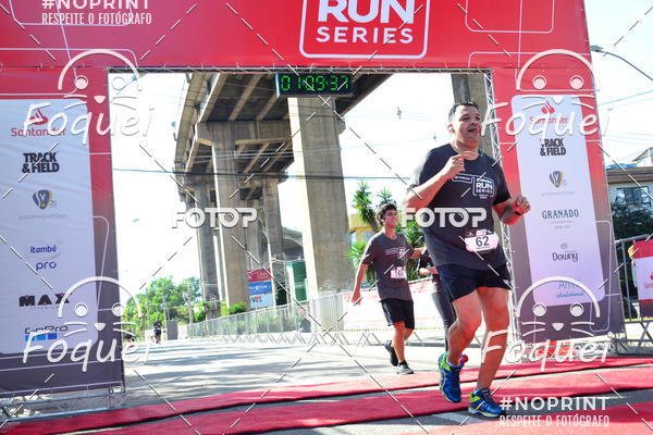 Buy your photos of the eventSantander Track&Field  Run Series - Shopping Vitria on Fotop