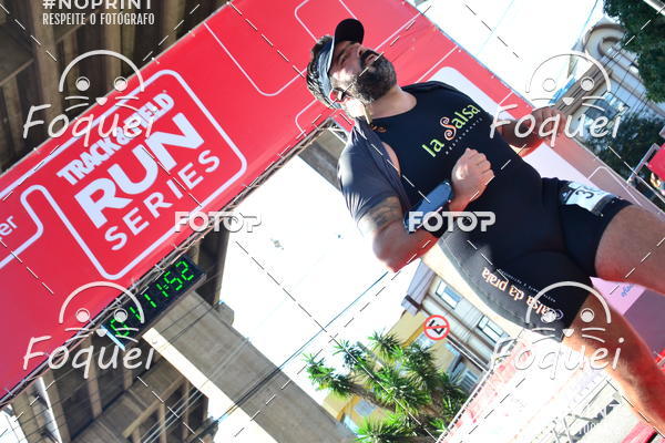 Buy your photos of the eventSantander Track&Field  Run Series - Shopping Vitria on Fotop