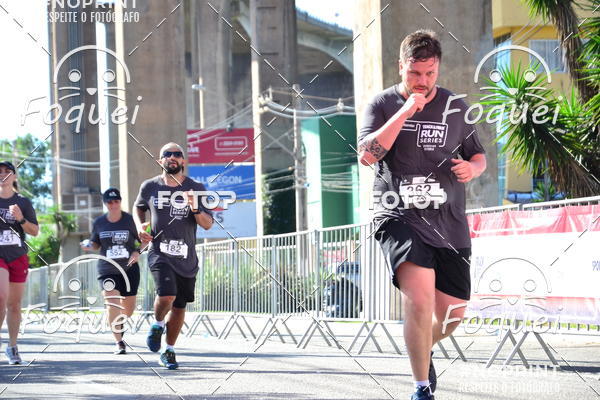 Buy your photos of the eventSantander Track&Field  Run Series - Shopping Vitria on Fotop