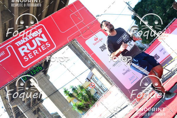 Buy your photos of the eventSantander Track&Field  Run Series - Shopping Vitria on Fotop