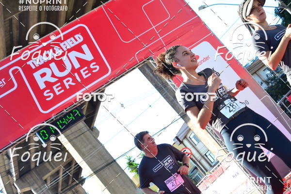 Buy your photos of the eventSantander Track&Field  Run Series - Shopping Vitria on Fotop