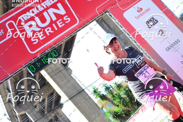 Buy your photos of the eventSantander Track&Field  Run Series - Shopping Vitria on Fotop