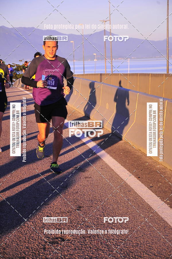 Buy your photos of the event42K DE FLORIPA - MARATONA INTERNACIONAL DA CIDADE DE FLORIANPOLIS  on Fotop