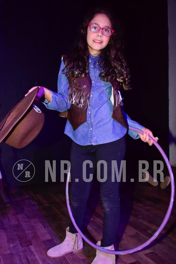 Buy your photos of the eventNR1 - English & Action de 31 a 02/09/18 on Fotop