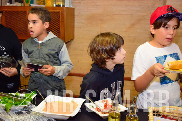 Buy your photos of the eventNR1 - English & Action de 31 a 02/09/18 on Fotop