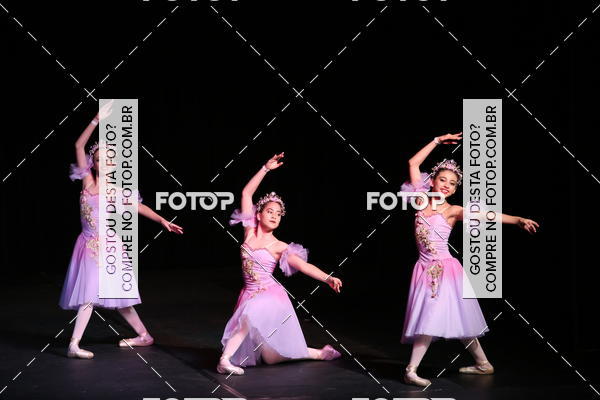 Buy your photos of the event XII FESTIVAL DE DANAS PETIT PASS ( SBADO ) on Fotop