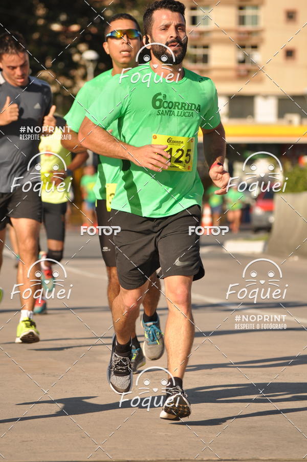 Achetez vos photos de l'vnement6 Corrida Santa Lcia sur Fotop