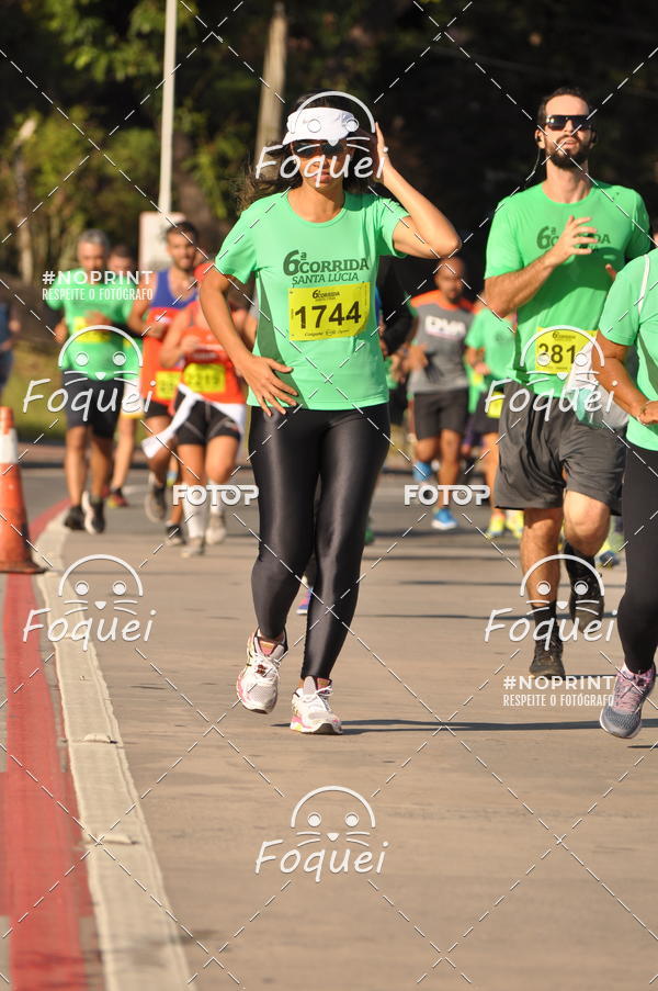 Achetez vos photos de l'vnement6 Corrida Santa Lcia sur Fotop