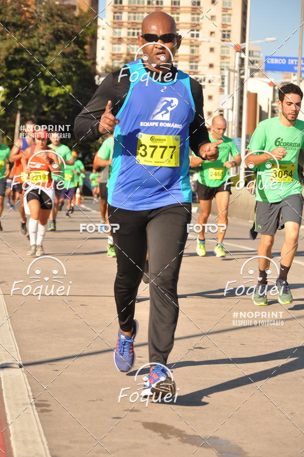 Achetez vos photos de l'vnement6 Corrida Santa Lcia sur Fotop