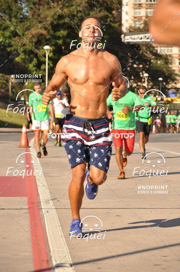 Achetez vos photos de l'vnement6 Corrida Santa Lcia sur Fotop