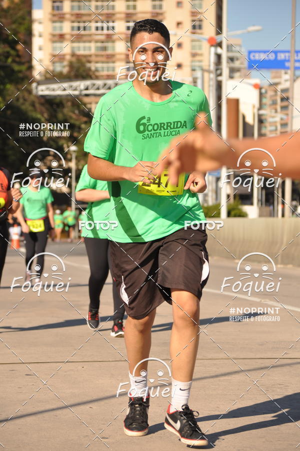 Achetez vos photos de l'vnement6 Corrida Santa Lcia sur Fotop