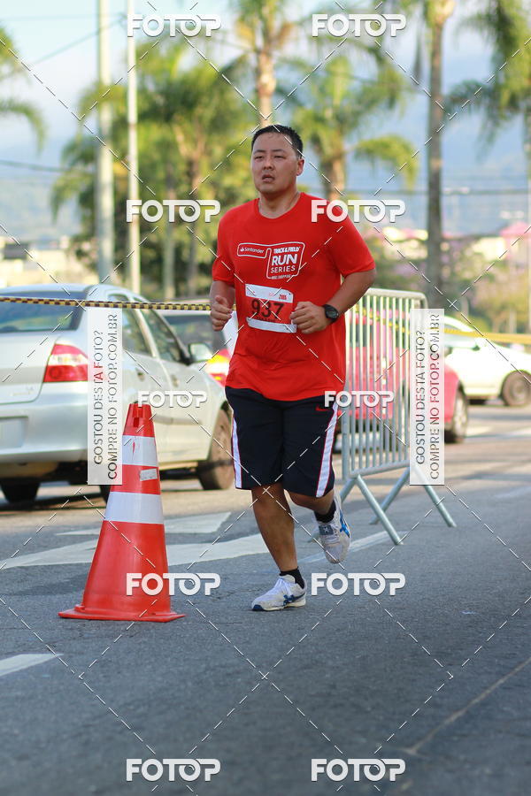 Buy your photos of the eventTrack&Field Run Series on Fotop
