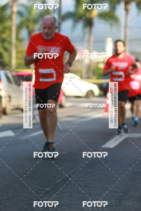 Buy your photos of the eventTrack&Field Run Series on Fotop