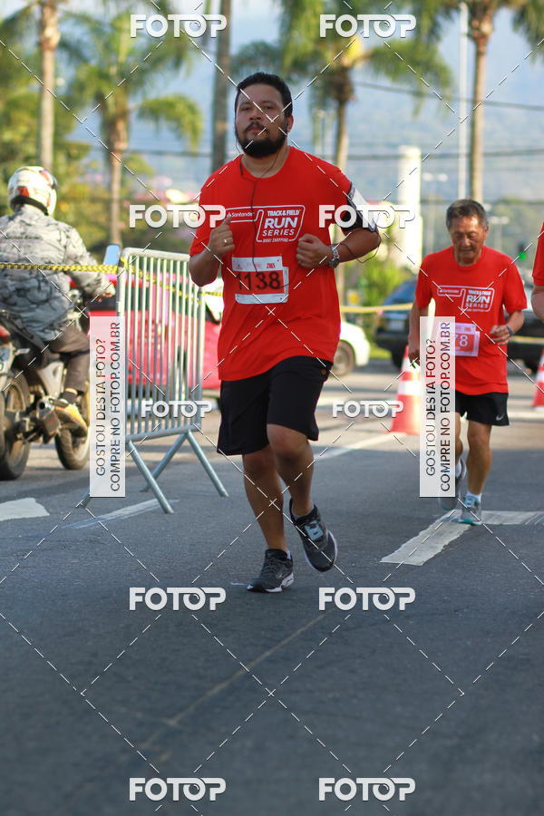 Buy your photos of the eventTrack&Field Run Series on Fotop