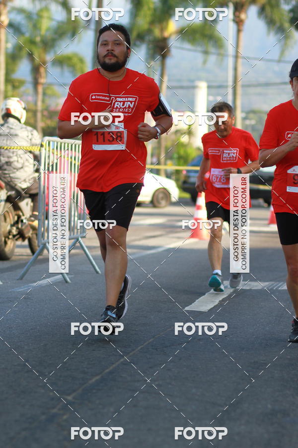 Buy your photos of the eventTrack&Field Run Series on Fotop