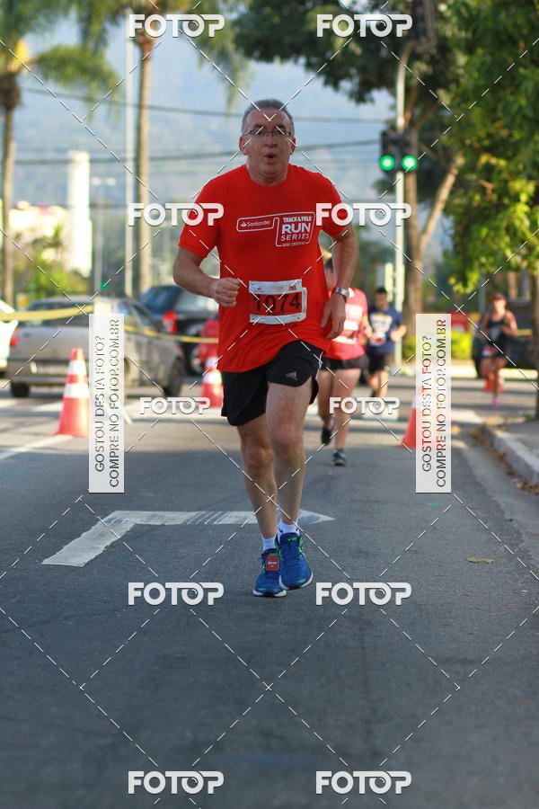 Buy your photos of the eventTrack&Field Run Series on Fotop