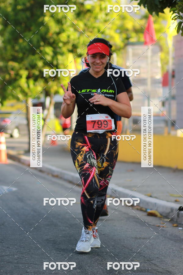 Buy your photos of the eventTrack&Field Run Series on Fotop