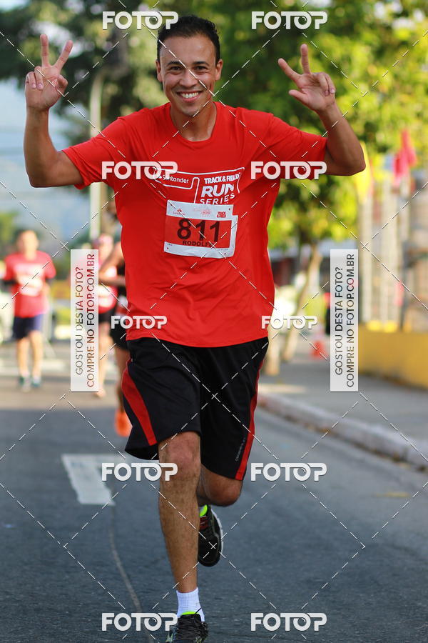 Buy your photos of the eventTrack&Field Run Series on Fotop