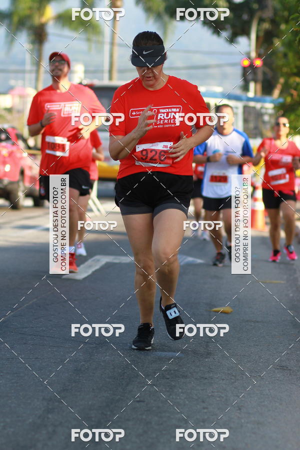 Buy your photos of the eventTrack&Field Run Series on Fotop