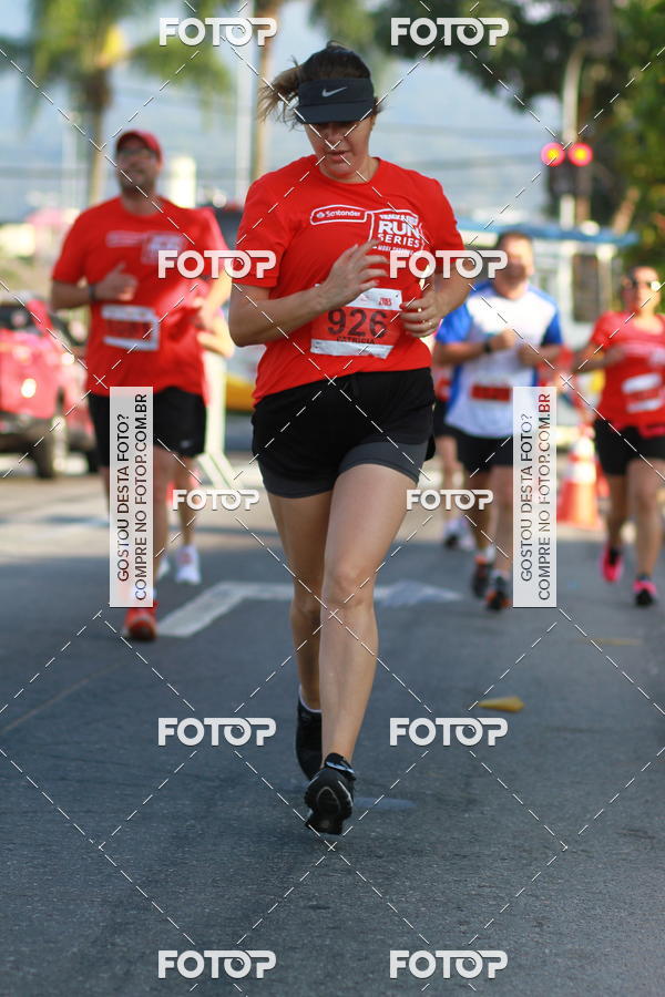 Buy your photos of the eventTrack&Field Run Series on Fotop