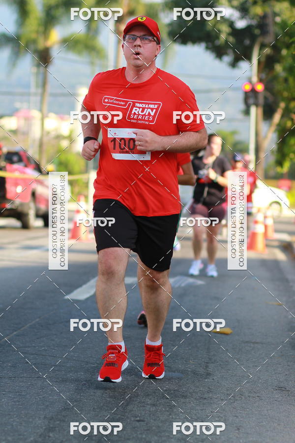 Buy your photos of the eventTrack&Field Run Series on Fotop