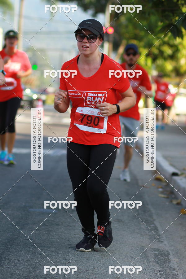 Buy your photos of the eventTrack&Field Run Series on Fotop