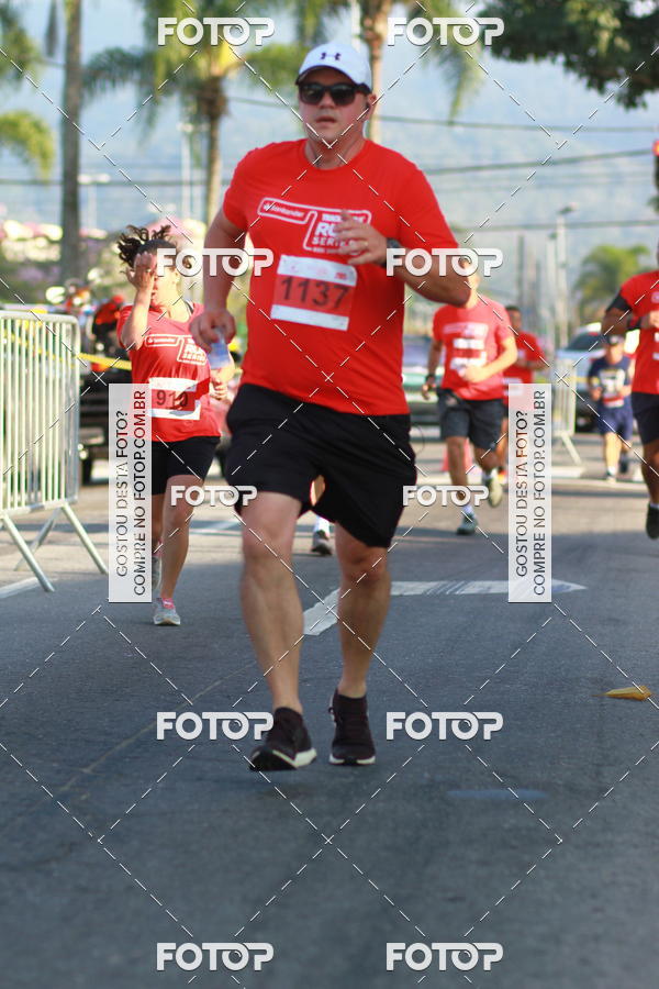Buy your photos of the eventTrack&Field Run Series on Fotop