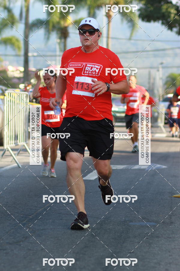Buy your photos of the eventTrack&Field Run Series on Fotop