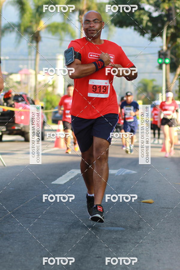 Buy your photos of the eventTrack&Field Run Series on Fotop