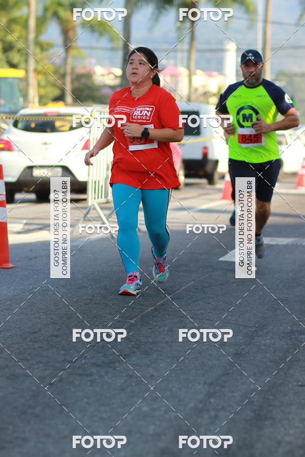 Buy your photos of the eventTrack&Field Run Series on Fotop