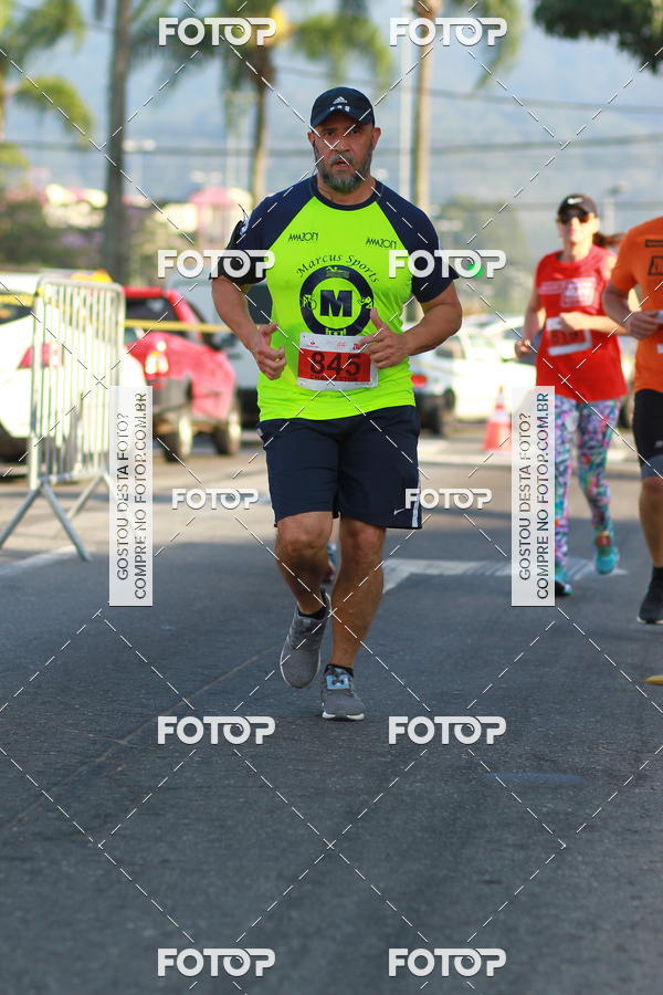 Buy your photos of the eventTrack&Field Run Series on Fotop
